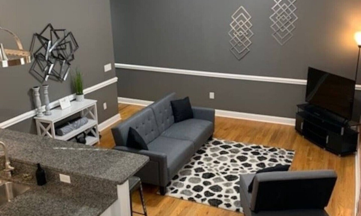 Dublin Condo | Downtown Amorance, Luxury Condo with rooftop patio