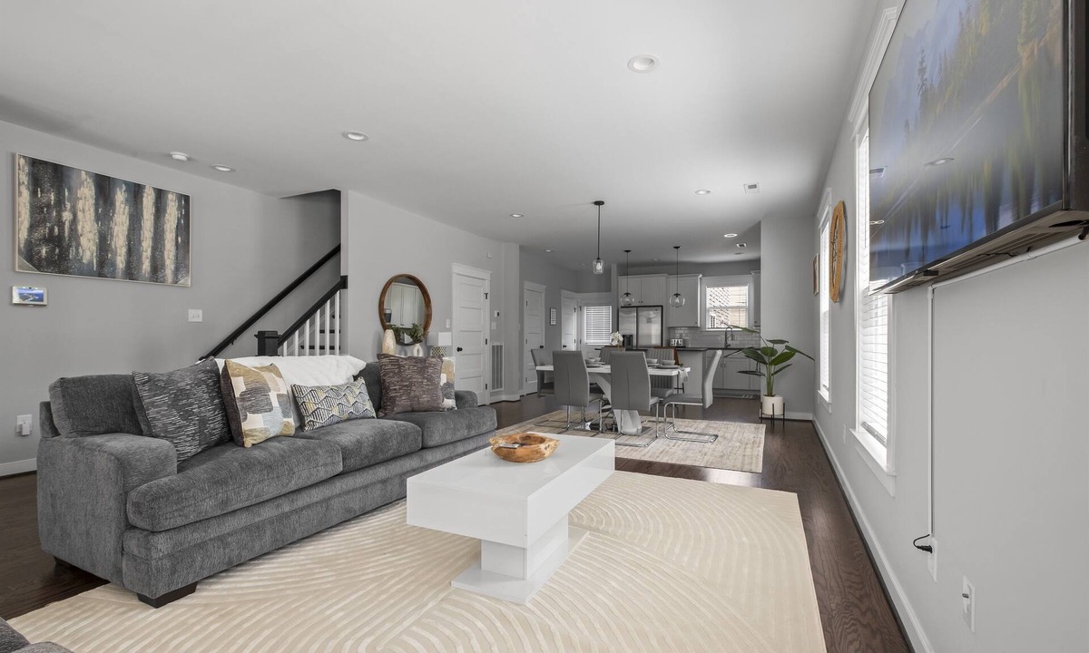 Jackson Ward House | Downtown RVA Cozy 3BR Near VCU