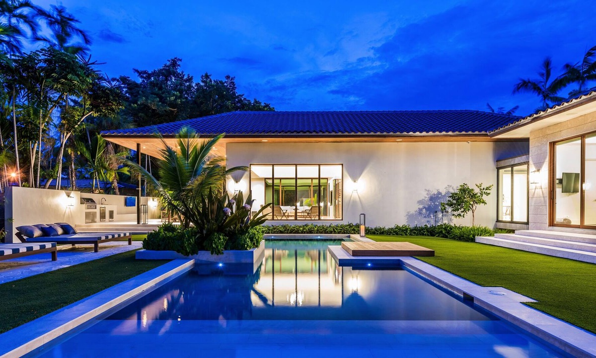 Northeast Miami Villa | DreamVilla Fits 13. Brand new construction! Own Private Resort