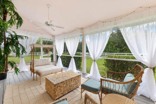 Biggar House | ELEGANT PRIVATE OLD SOUTH FLORIDA ESTATE NEW SLEEPS 18 TO 20 LARGE FAMILIES RETREAT WEDDINGS REUNIONS NANNY QUARTERS