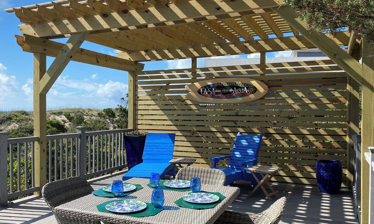 Avon House | Entire Beach-Front Home, 5 Balconies, Breathtaking Views, Private Beach Access