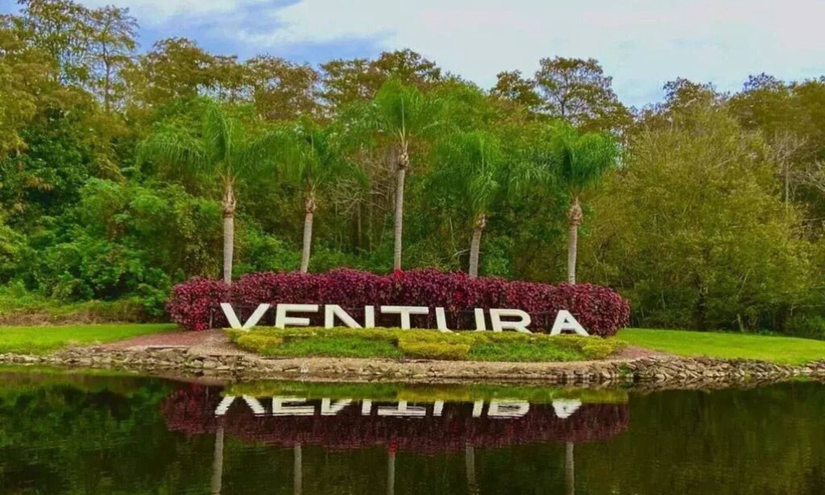 Ventura Condo | ENTIRE condo at Ventura - comfy, quiet oasis in the heart of Orlando