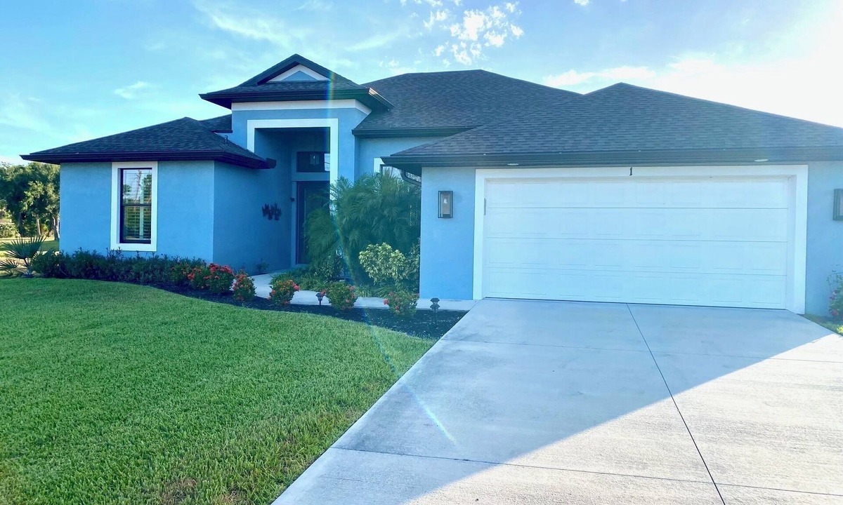 Pine Valley House | Fabulous 3-bedroom house w/pool in Rotonda West May-Dec. Monthly/2 week rentals.