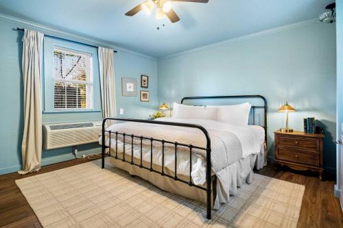 Lookout Mountain Hotel | Falling Water Room on Lookout Mountain