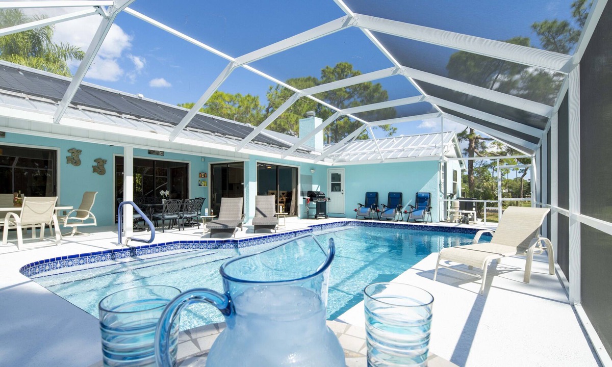 Hunt Club House | Families & Lrg Groups, Private Oasis, Heated Saltwater Pool-20-35 Min to Beaches