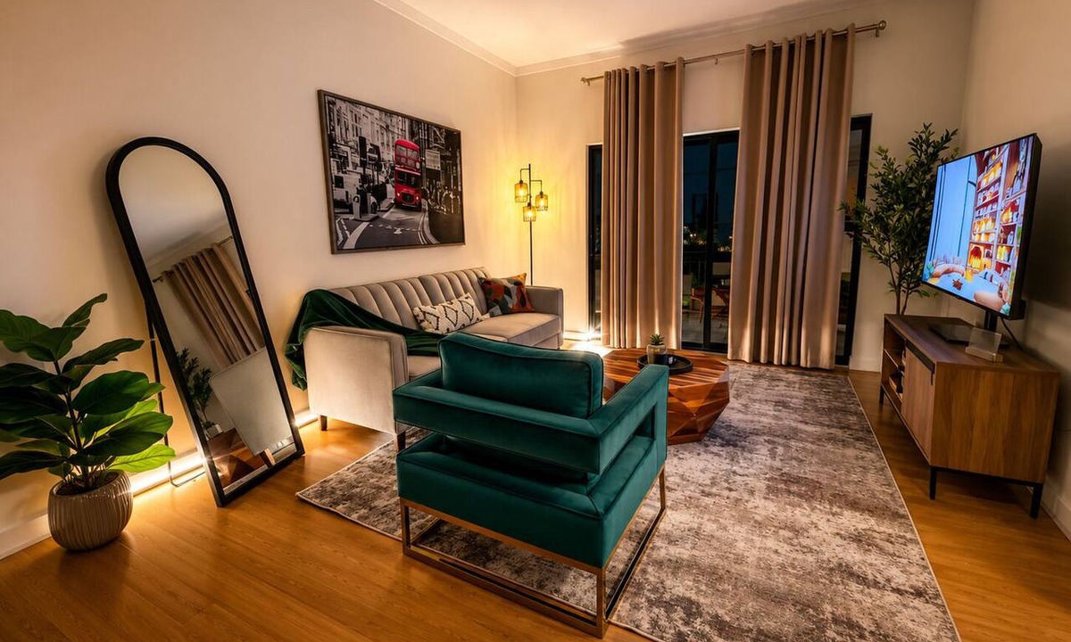 Fourth Ward Condo | Fantastic 2-bedroom condo with free parking
