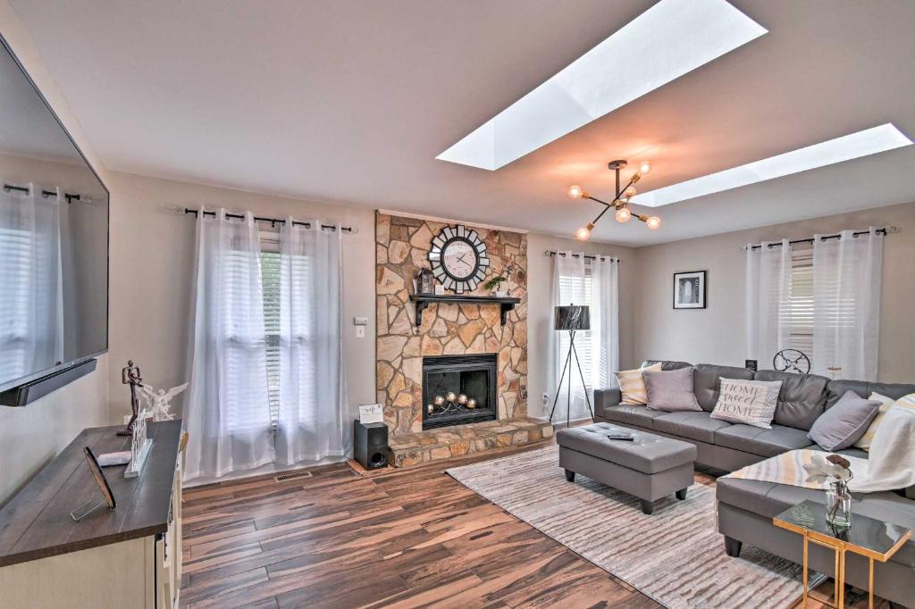 Fayetteville House | Fayetteville Vacation Rental w/Sunroom & Yard!