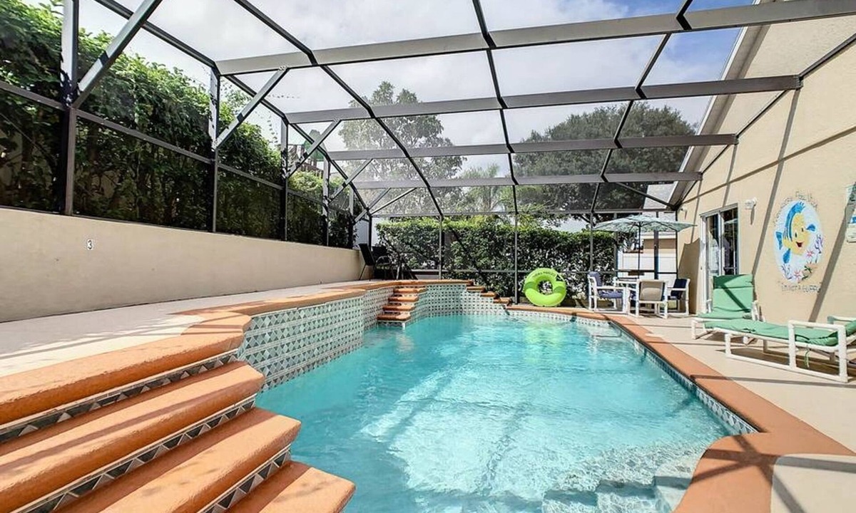Weston Hills House | Flounder Vacation Home