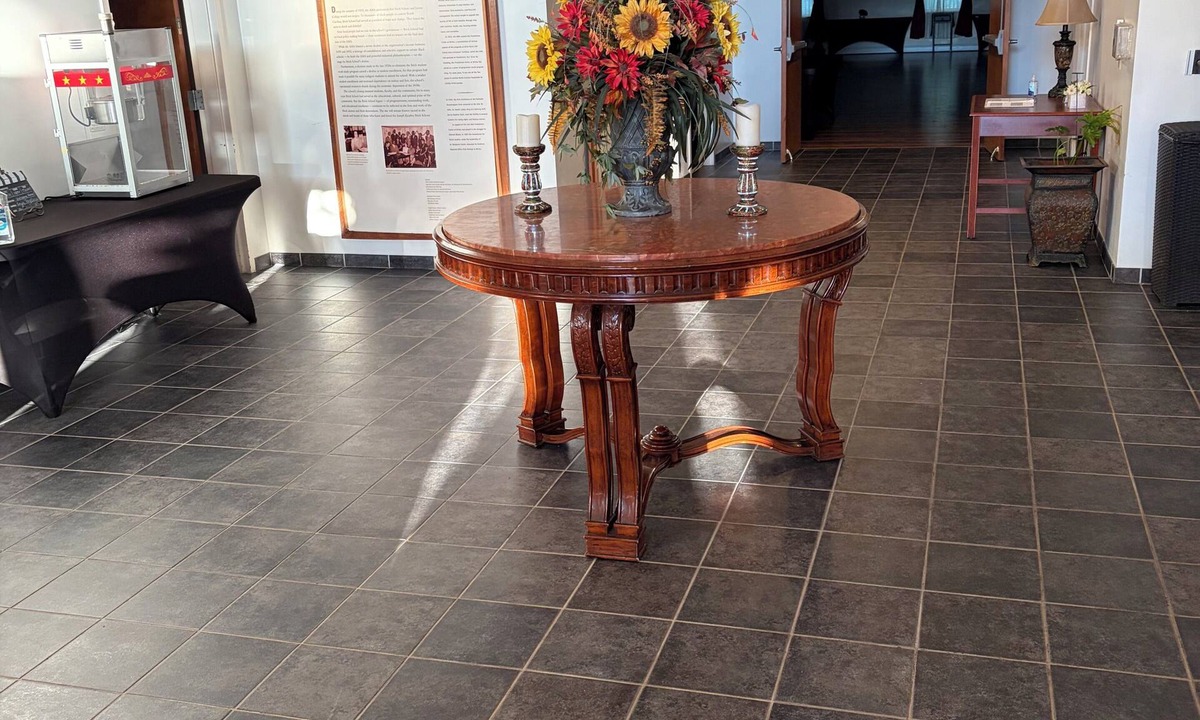 Gold Rock Hotel | Franklinton Center At Bricks Hotel