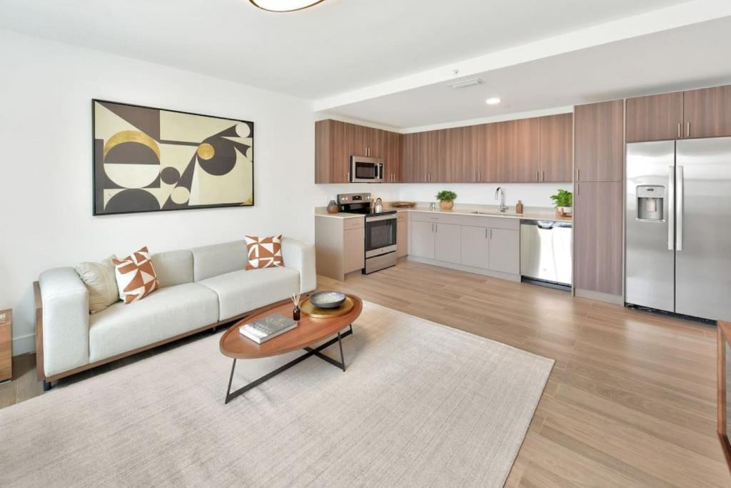 Mango Groves Apartment | Gardenia - The Designer Apartment