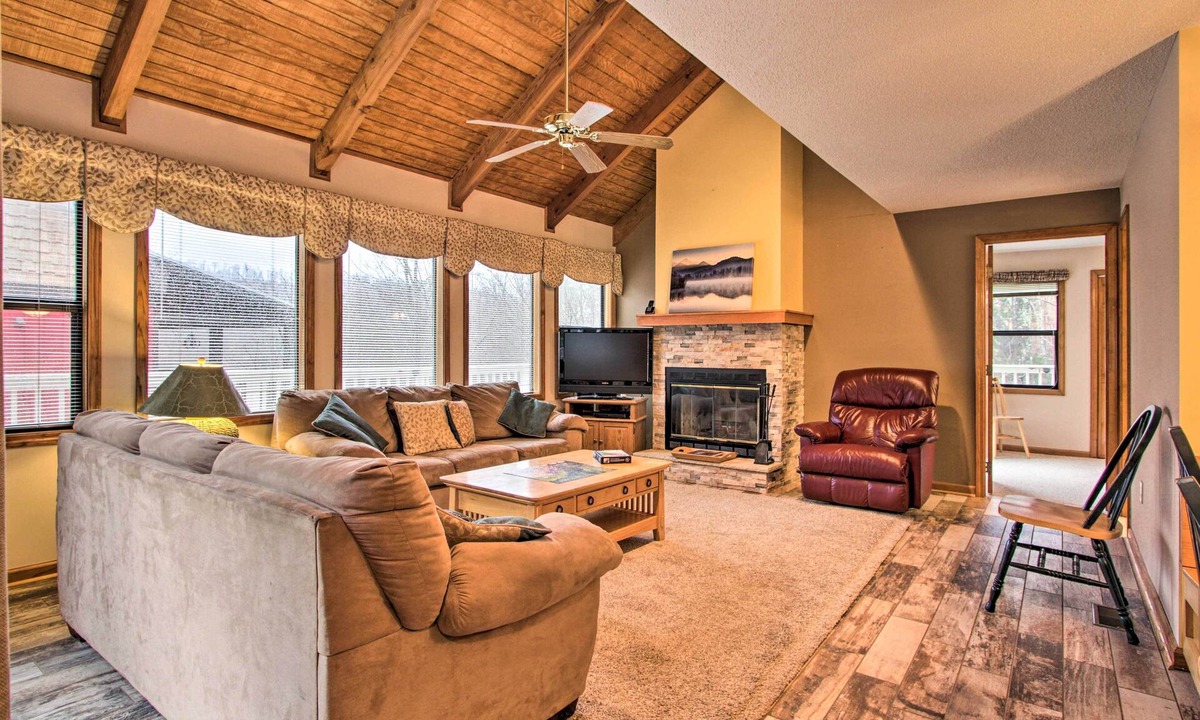 La Follette House | Gated Resort Home: Norris Lake Access, Shared Dock
