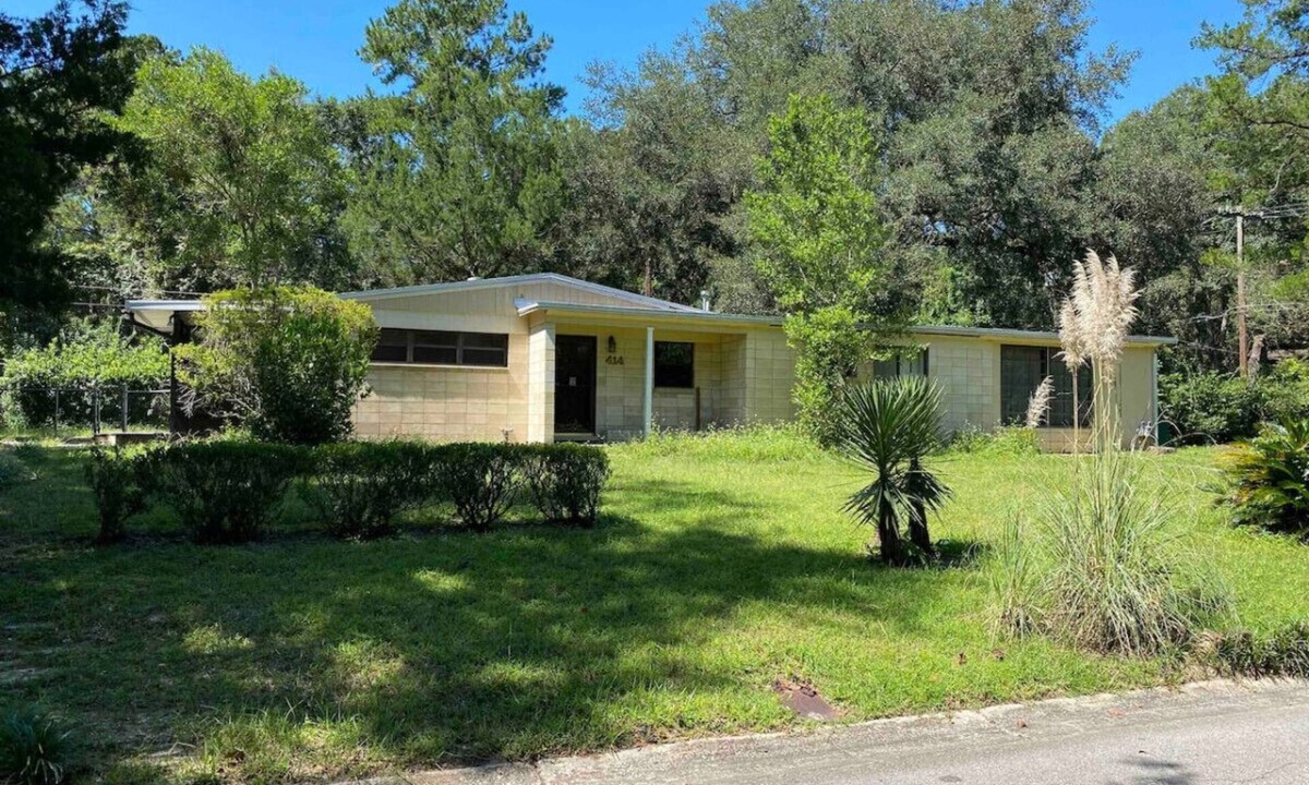 Gainesville Apartment | Gator Getaway ~ quiet & pet friendly