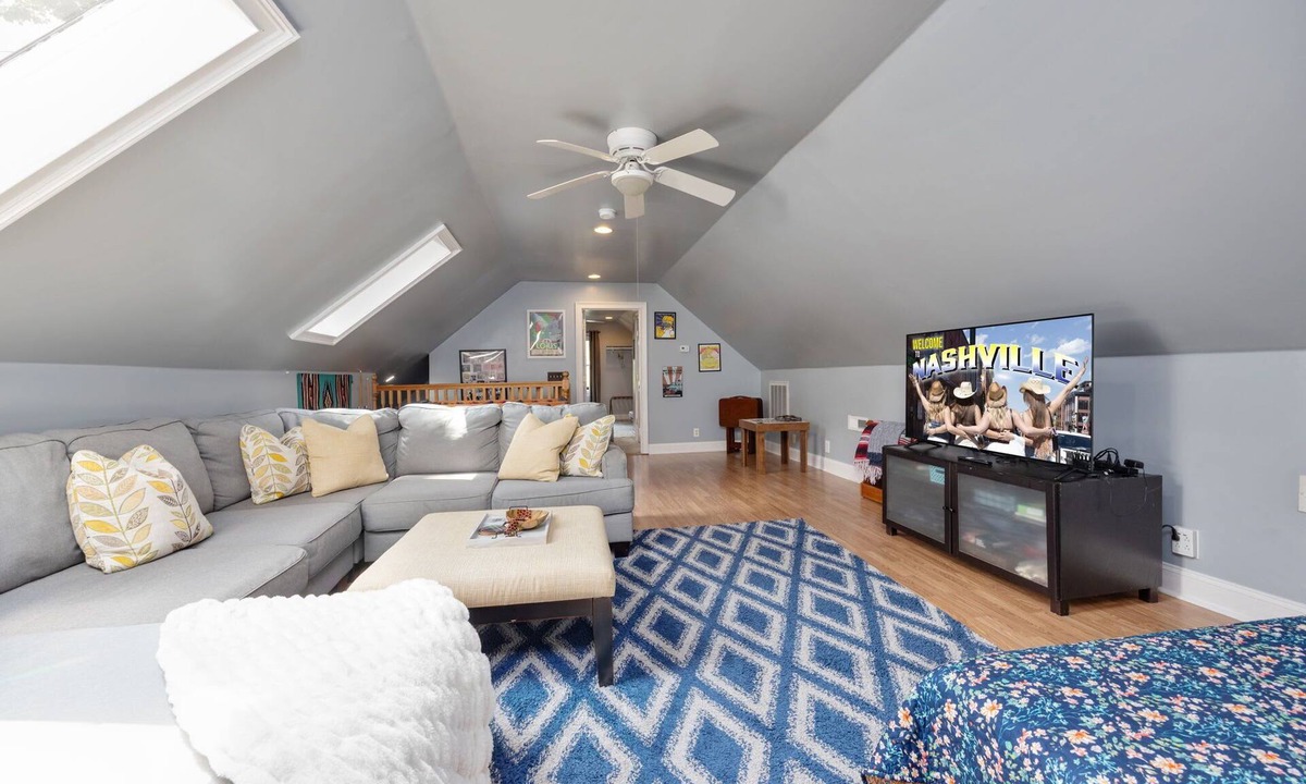 Germantown House | Germantown · Game Room · 8 Beds · 3 Full Baths