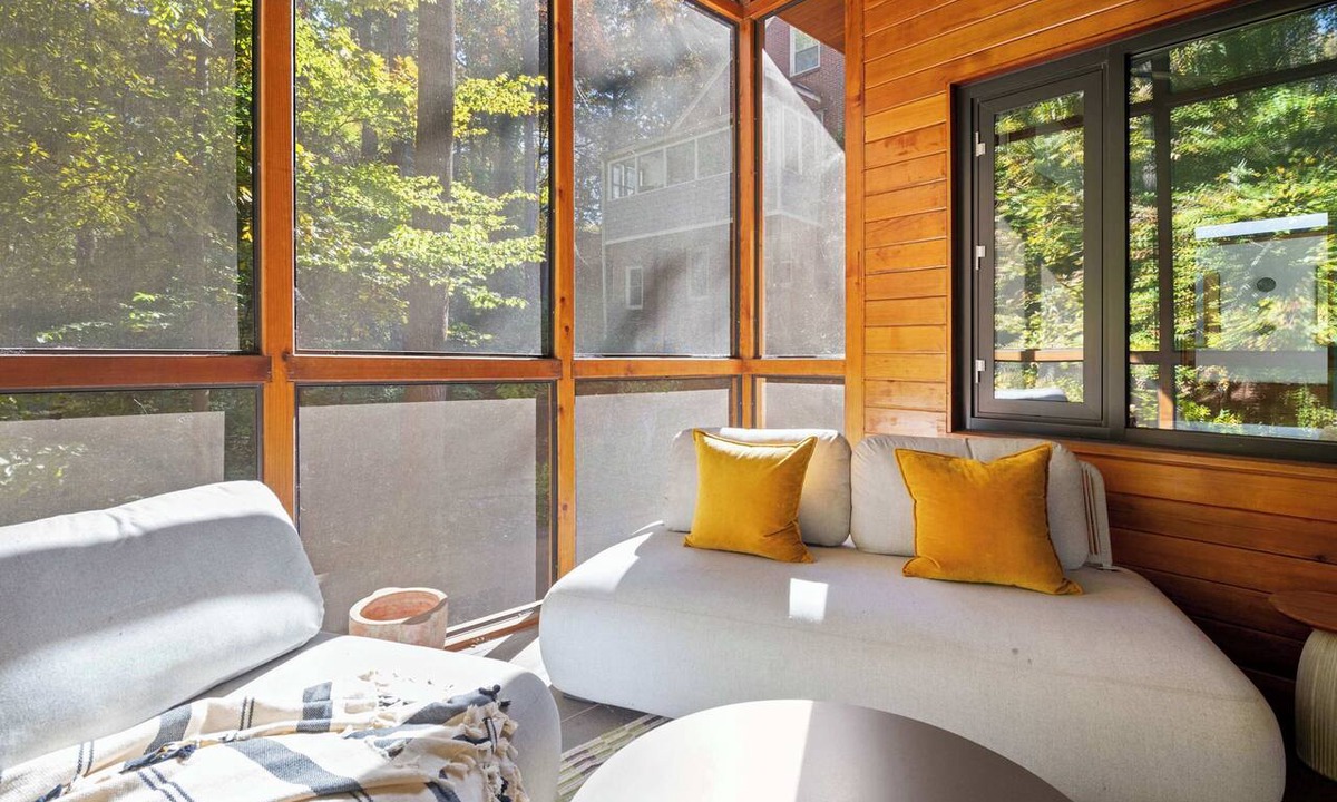 Lake Claire House | Glass Grove