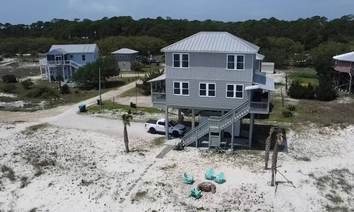 Alligator Point House | Gorgeous Ocean Views in Modern Beachfront Home
