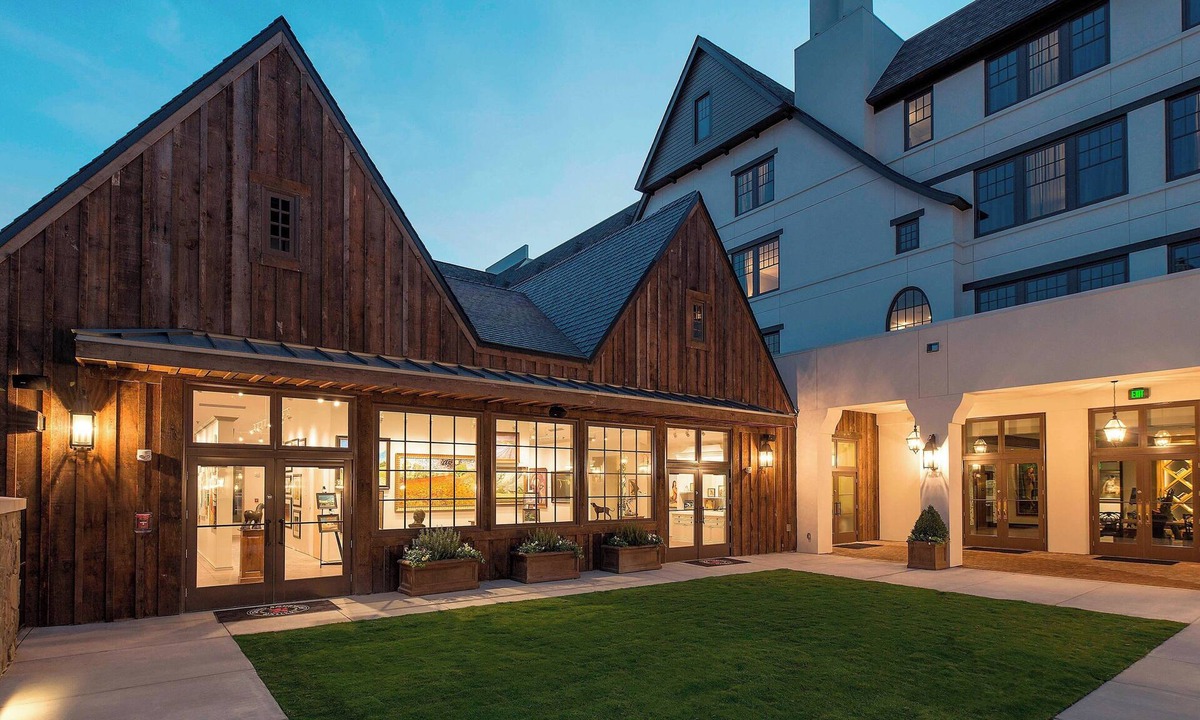 Redmont Park Hotel | Grand Bohemian Mountain Brook, Autograph Collection
