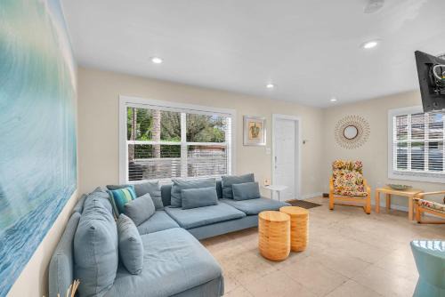 Isles Beach | Southwest Coconut Grove