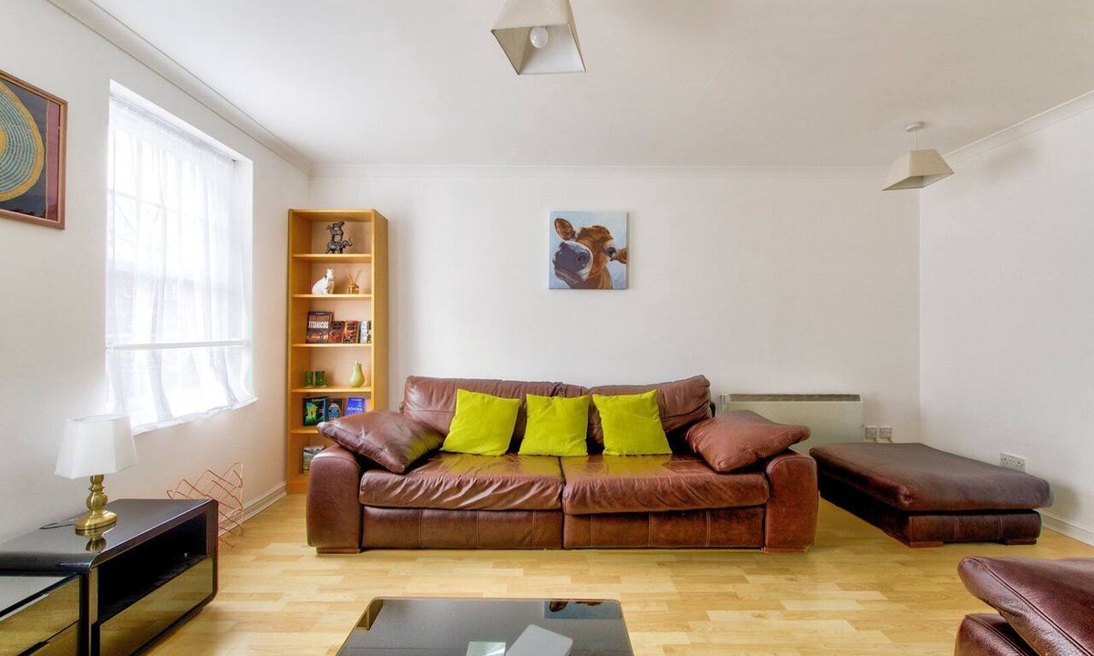 Leith Apartment | GuestReady - Spacious 2BR in Leith