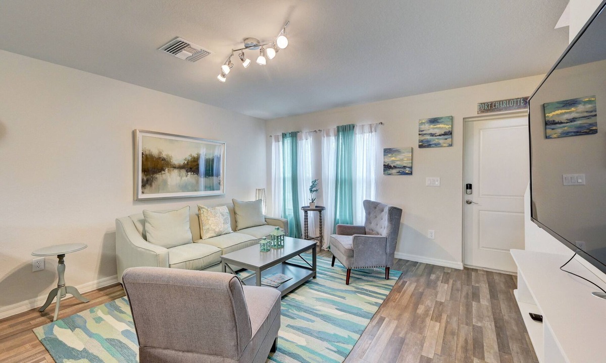 Charlotte Harbor House | Gulf Cost Home 5min to I-75 & Sunseekers Resort