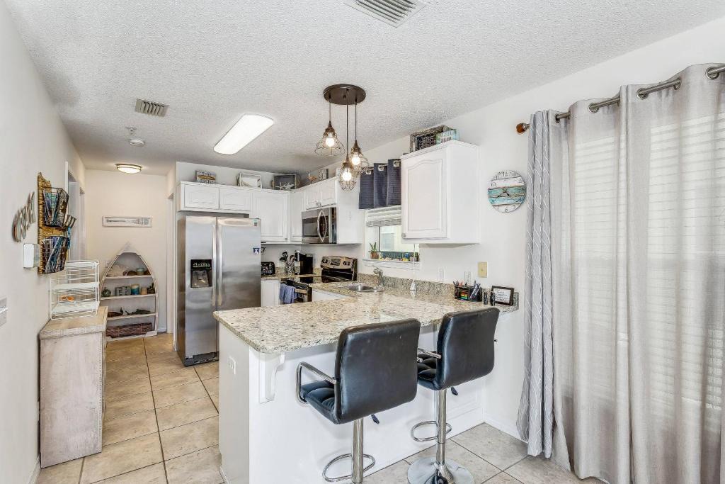 Navarre Beach House | Gulf Island Condos Unit 514
