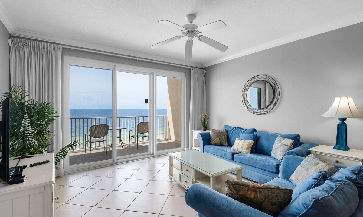 Long Beach Condo | GulfFRONT~Beach Access~Heated Pool/Grill~3BR Grandview East 502