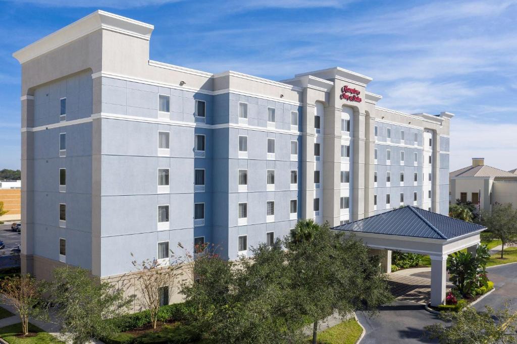Lakeland Hotel | Hampton Inn & Suites Lakeland-South Polk Parkway