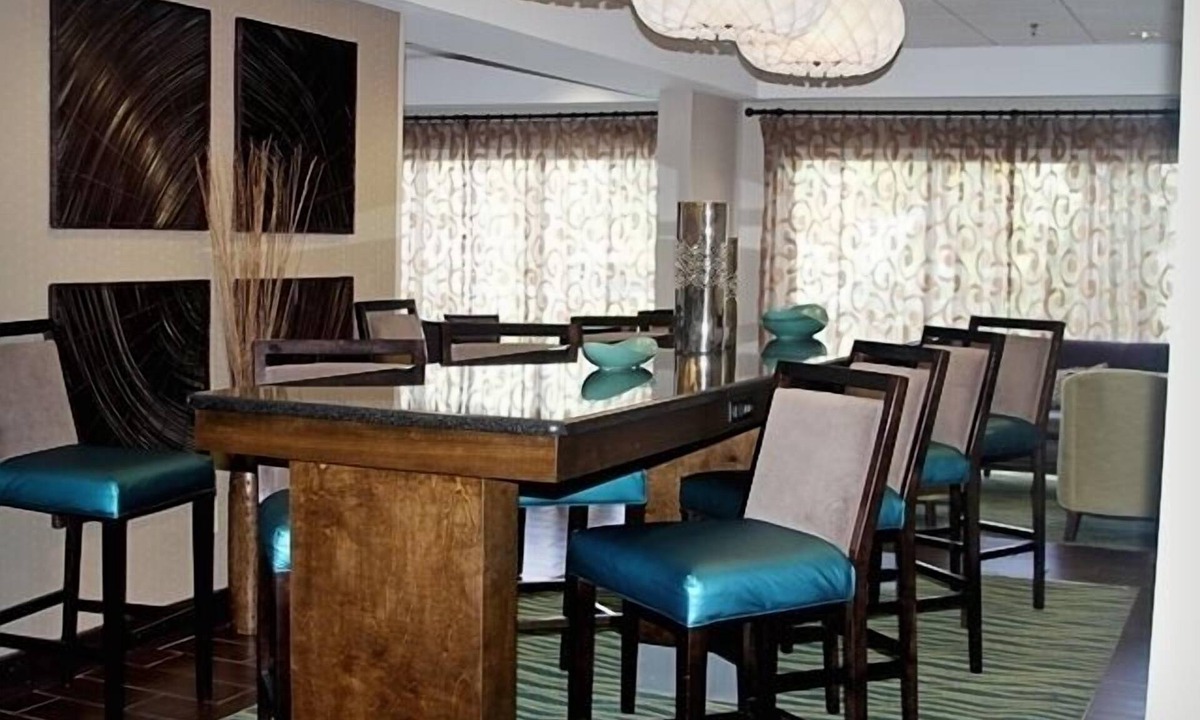 Rocky Point Hotel | Hampton Inn Tampa/Rocky Point-Airport