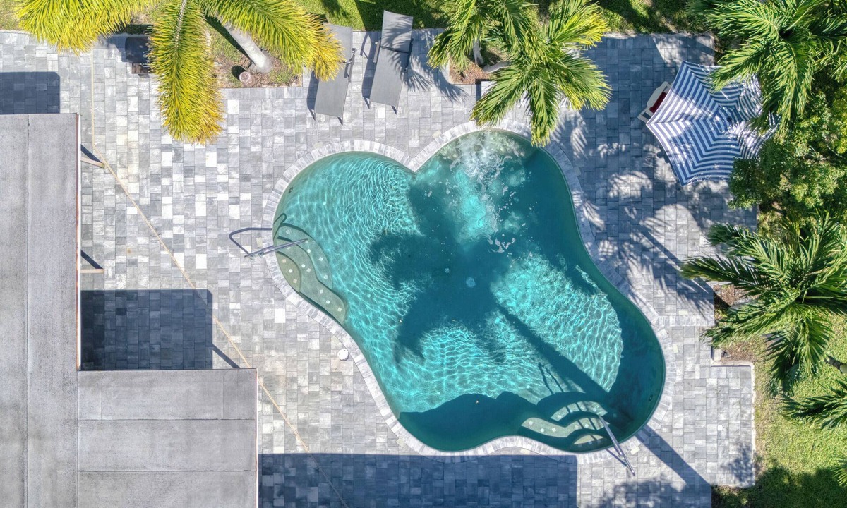 Melbourne Beach House | Heated Pool - New Listing-Pool Home- 1/2 block from Beach