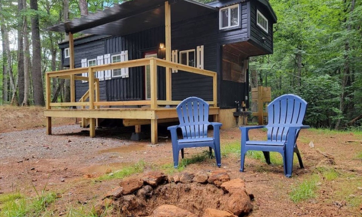 Suches Cottage | Hedgehog-Mountain Laurel Tiny Home