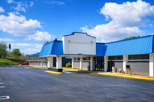 Cartersville Hotel | Heritage Inn Cartersville