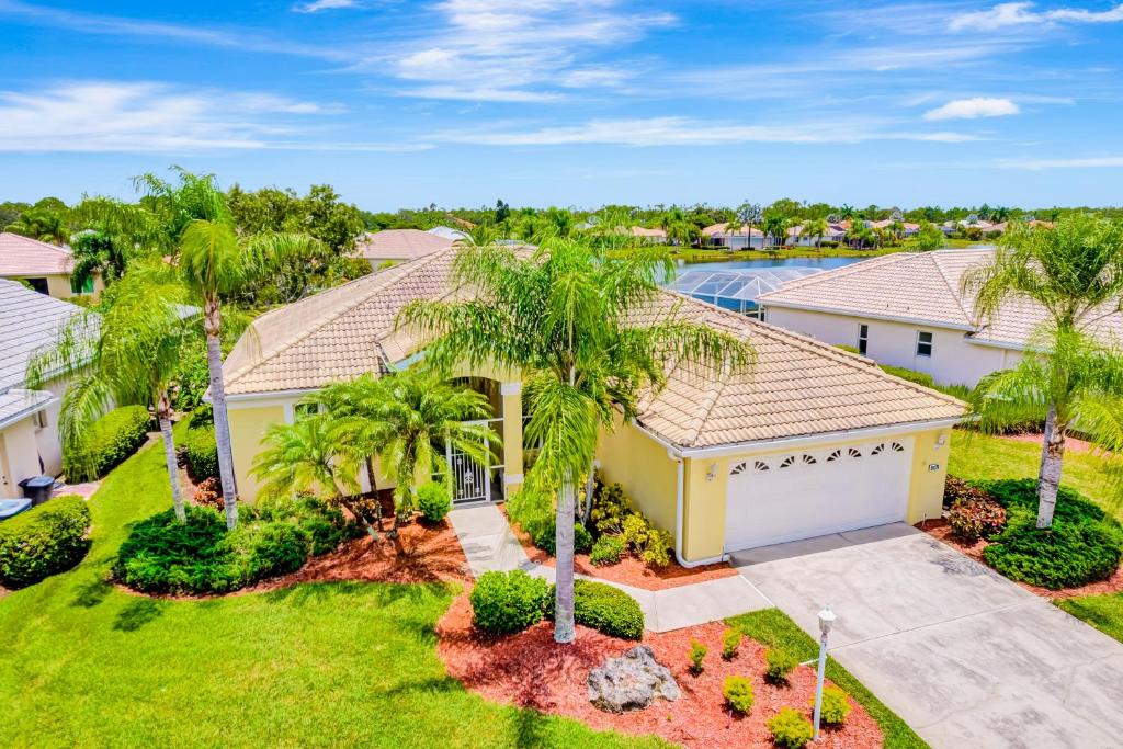 Herons Glen House | Heron Glen Hideaway