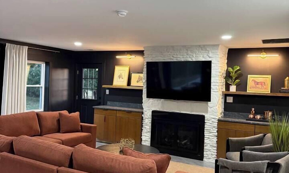 Chaplin House | Hilltop Retreat-Bourbon Trail-Pool w/Slide-Hot Tub