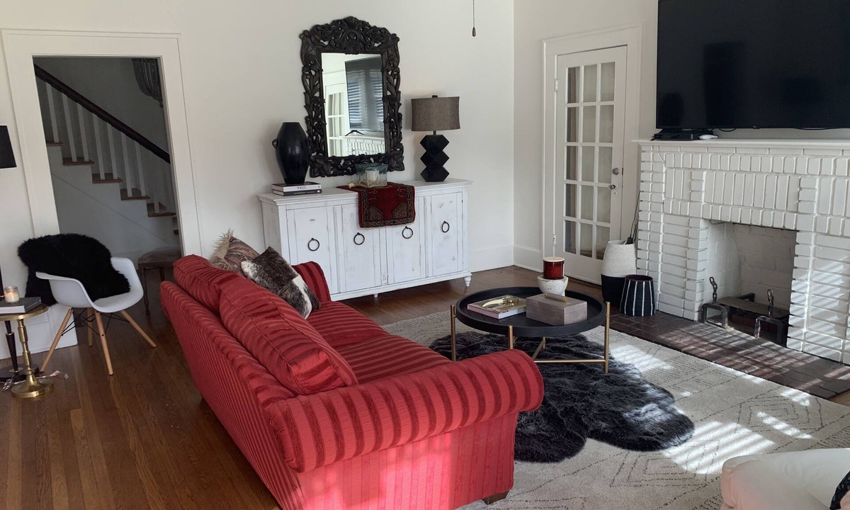 Tuscaloosa House | Historic Charmer steps from Downtown Tuscaloosa, The Strip, and UA Campus
