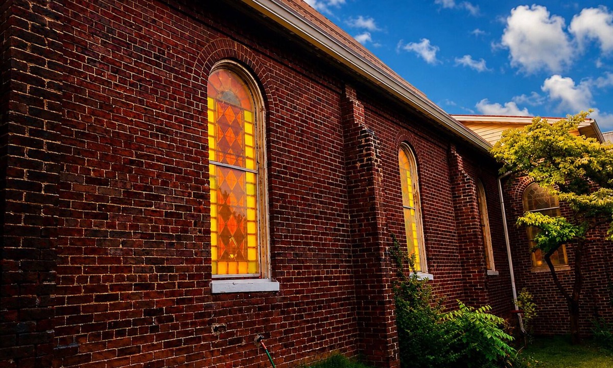 Clifton Forge West Cabin | Historic Church w/Stained Glass · Piano · Foosball