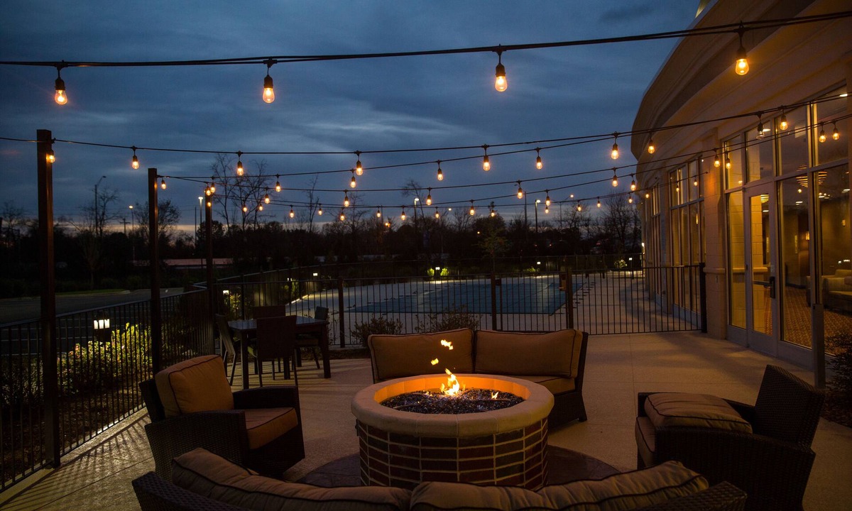 Murfreesboro Hotel | Holiday Inn Murfreesboro by IHG
