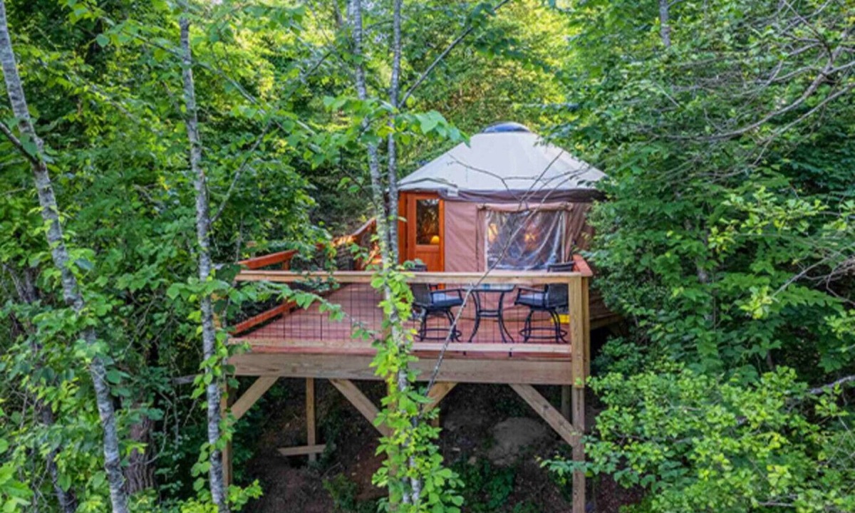 Cullowhee RV Rental | Holly Hideaway | Cozy Yurt | Pet Friendly & Trails