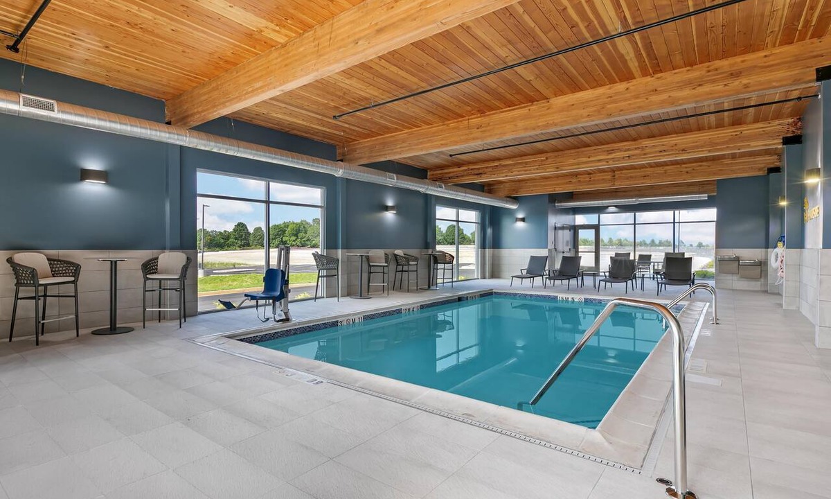 Somerset Hotel | Home2 Suites by Hilton Somerset