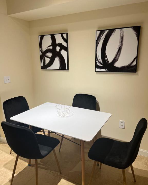 Boynton Beach Apartment | Honeycomb Hideout