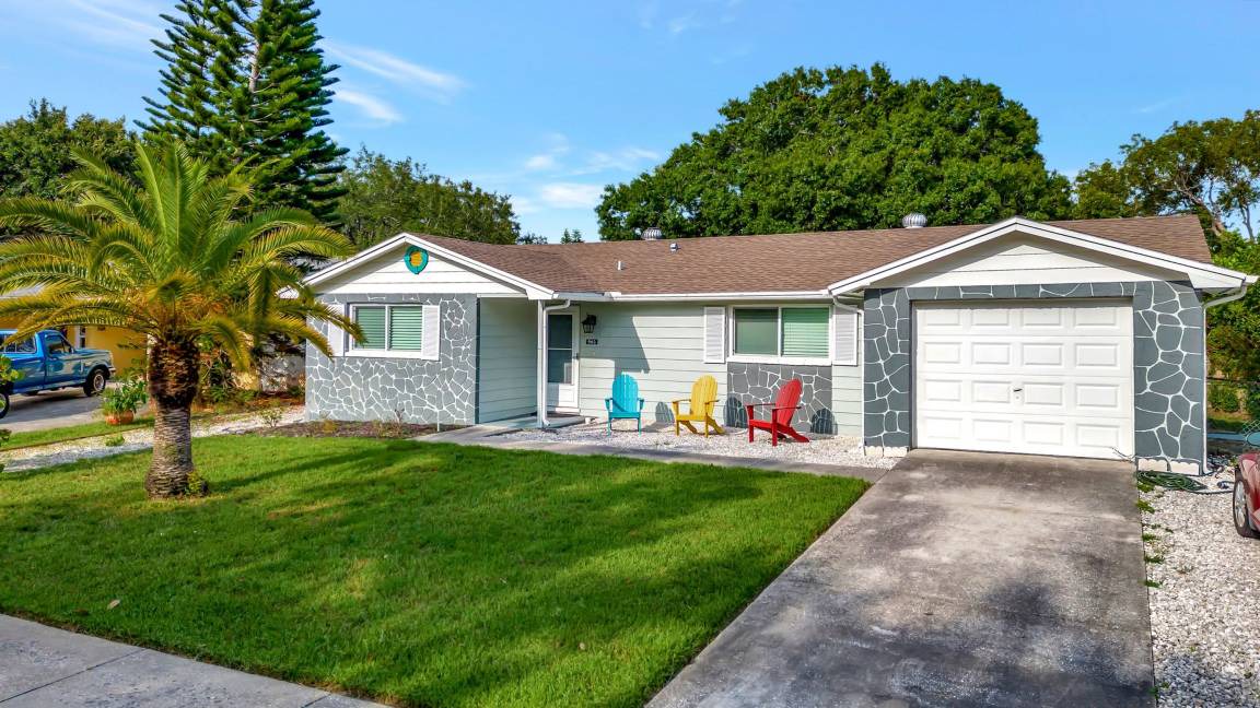 Tarpon Springs House | House ∙ 2 bedrooms ∙ 5 guests
