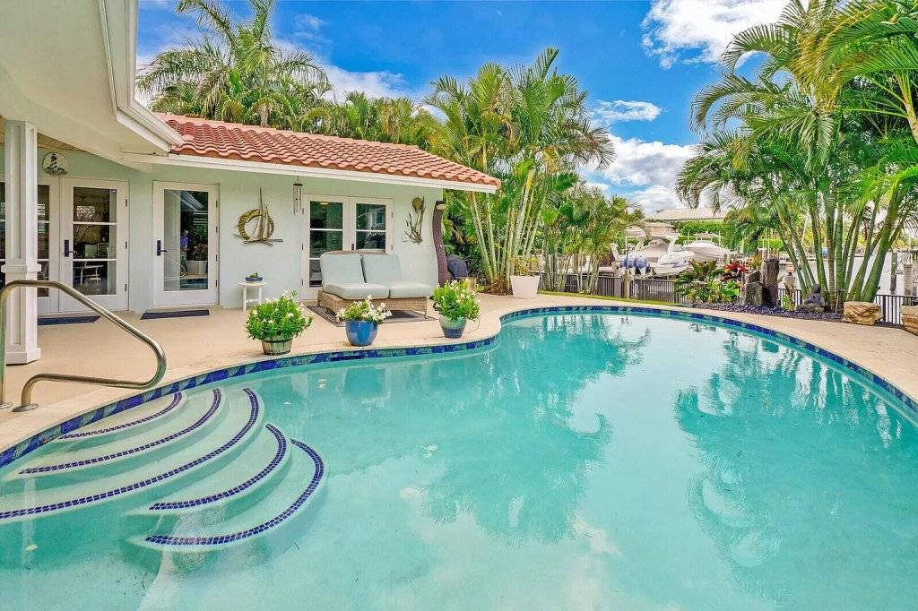Tropic Isle House | House ∙ 3 bedrooms ∙ 6 guests