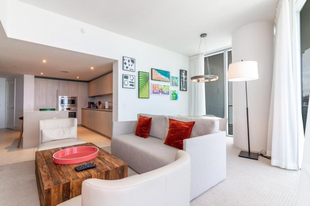 Hollywood South Central Beach Apartment | Hyde Beach Luxury Condo-Resort Condo