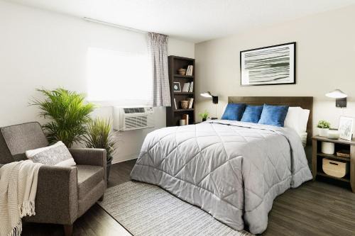 Orlando Hotel | InTown Suites Extended Stay Select Orlando FL - UCF
