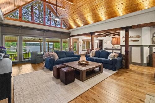 Chapin House | Joy Seeker on Lake Murray with private dock and view