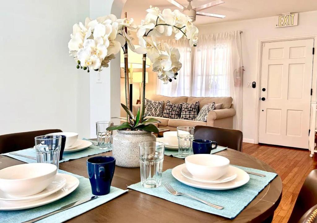 Southside Apartment | Jsvscsuzbdvdbssb