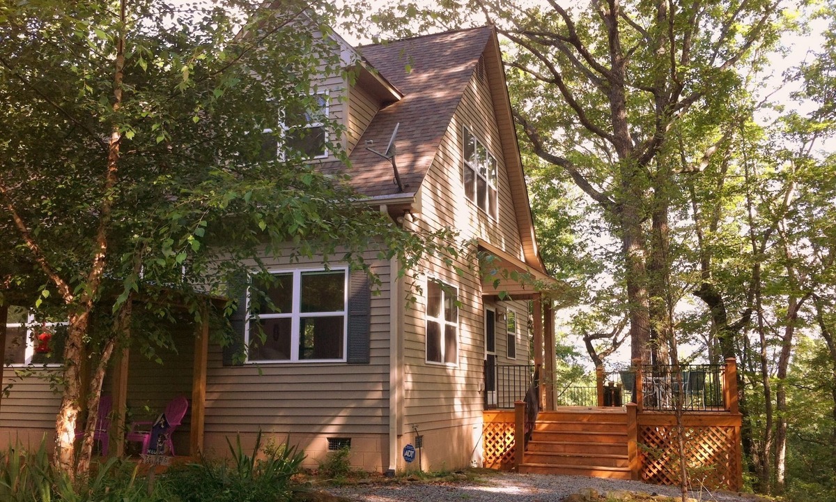 Sautee Nacoochee House | July 4th Weekend Discount "Hummingbird House" Private Mt Views DogFriendly