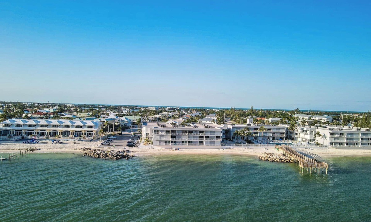 Key Colony Beach Condo | Keys Please in Key Colony Beach