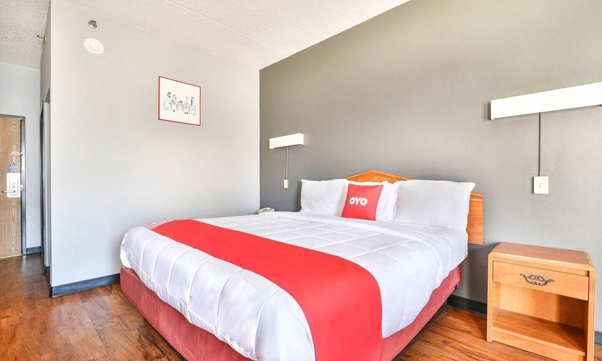 Jacksonville Apartment | King Bed | Jacksonville AR