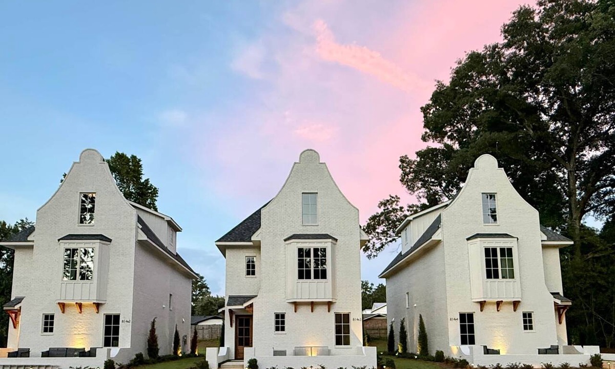 Pickwood House | King & Queen-Queen Unit III