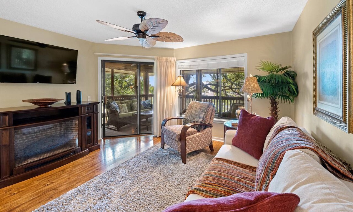 Arcadian Shores Condo | Kingston Laurel 207 2nd floor, Elevator,Pool,Beach