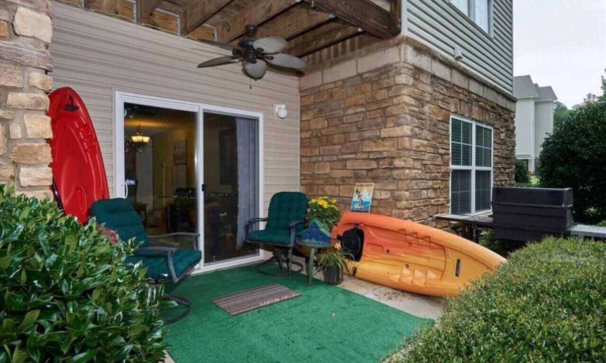 Northlake Condo | Lake Hartwell/Clemson University 3 bd/2 bath condo
